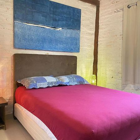Flat 22 - 60M Da Praia - Conforto E Baixo Custo Villa Sao Sebastiao  Luaran gambar